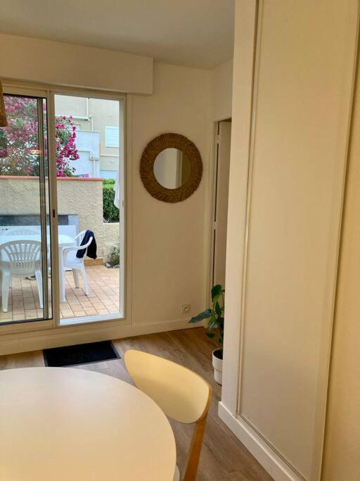 Le Grand Large 3 Pieces En Rez De Jardin, Avec Terrasse Et Acces Direct A La Plage A Pied Le Barcarès Exterior foto